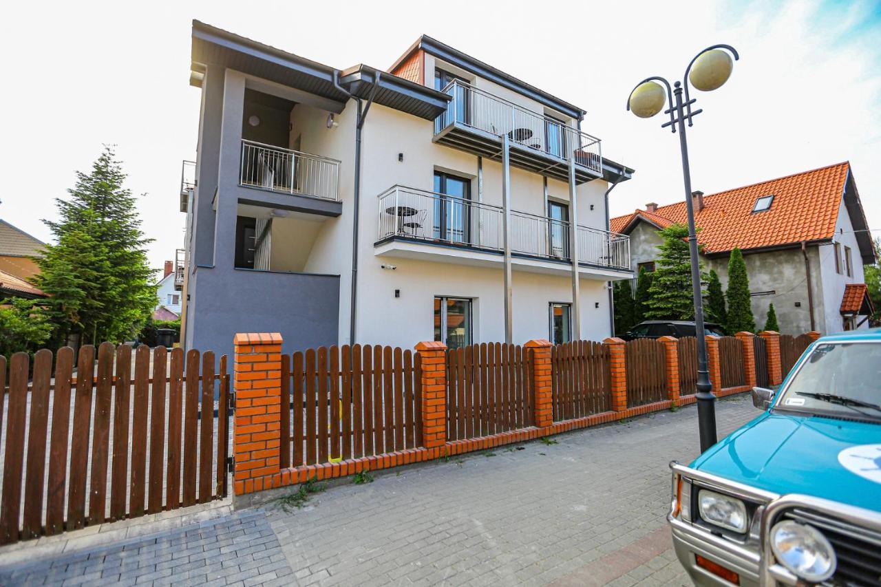 Apart Baltyk Pokoje & Apartamenty Leba Exterior photo