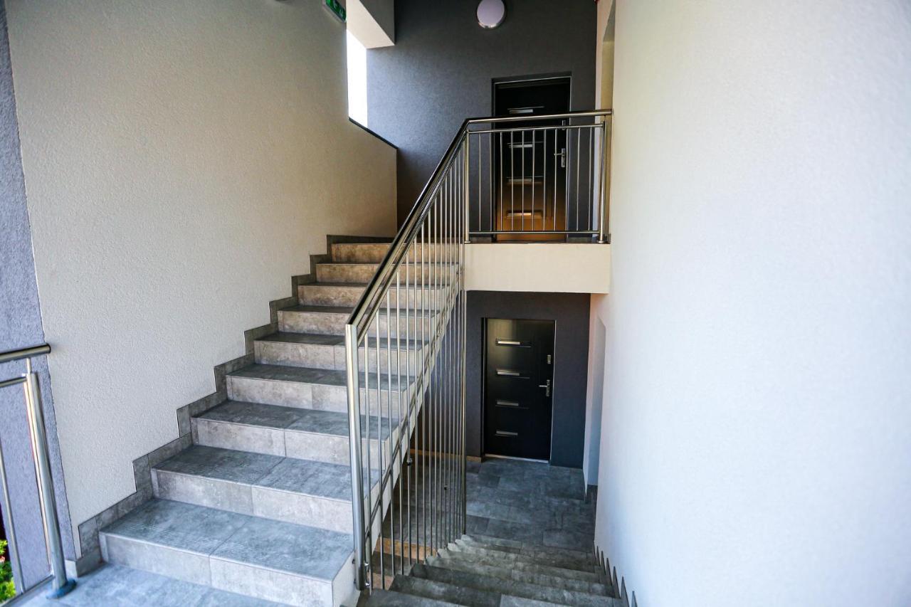 Apart Baltyk Pokoje & Apartamenty Leba Exterior photo